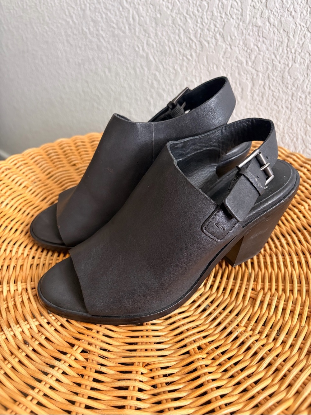 Like New Eileen Fisher leather mules - size 7